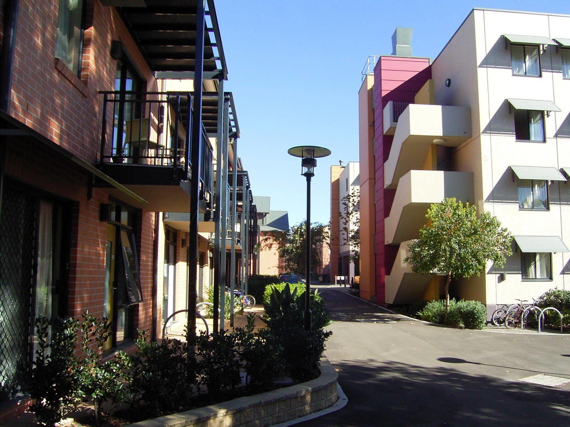 Sydney University Village Esterno foto